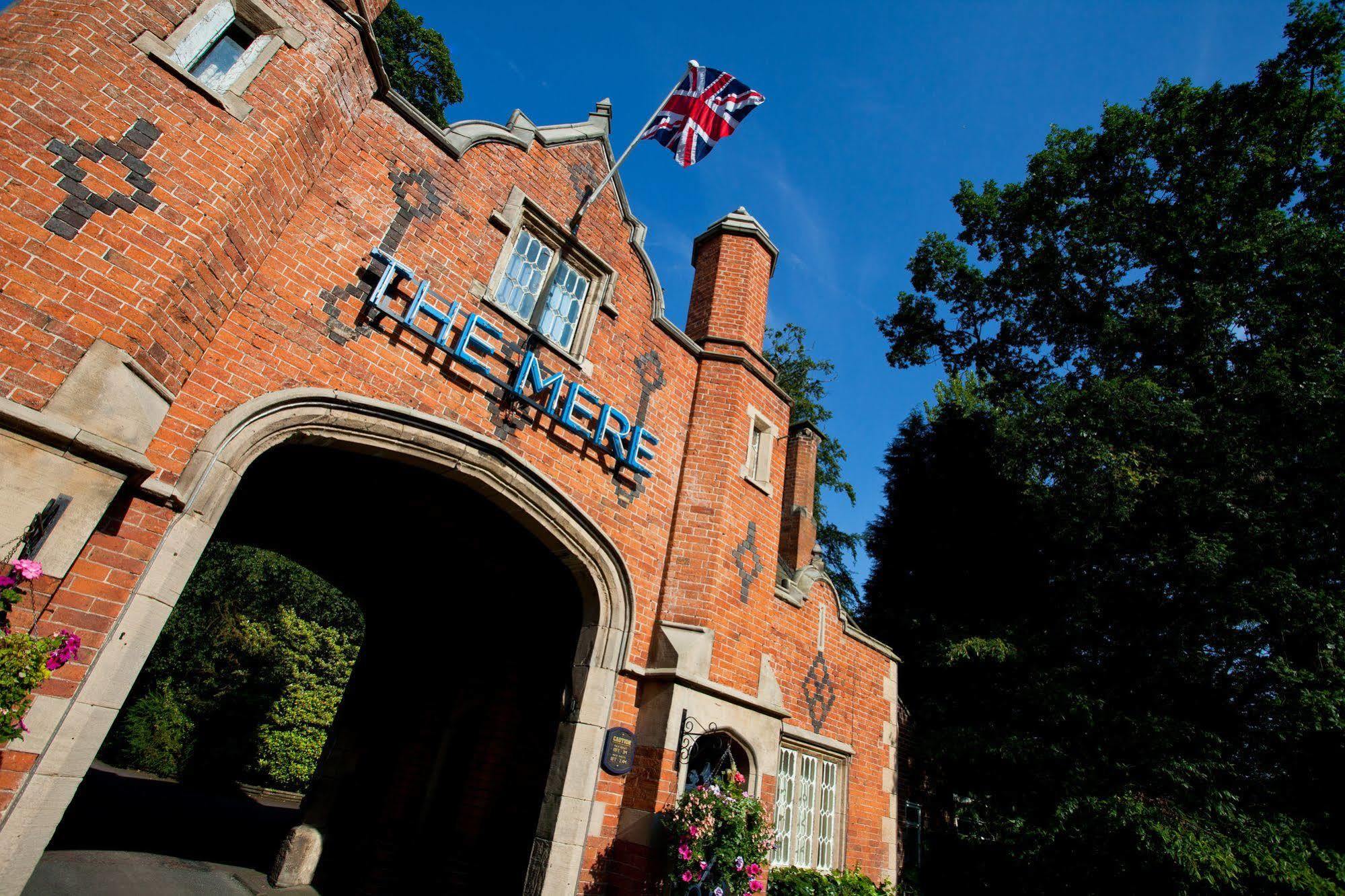 The Mere Golf Resort & Spa Exterior foto